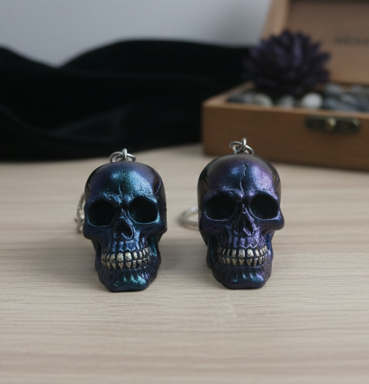 Metallic Effect Skull Keychain